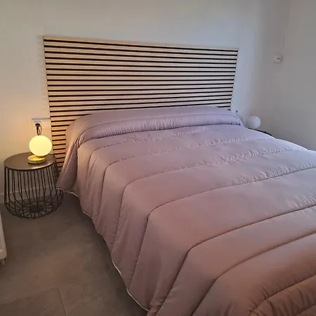 Nora Apartment Bas